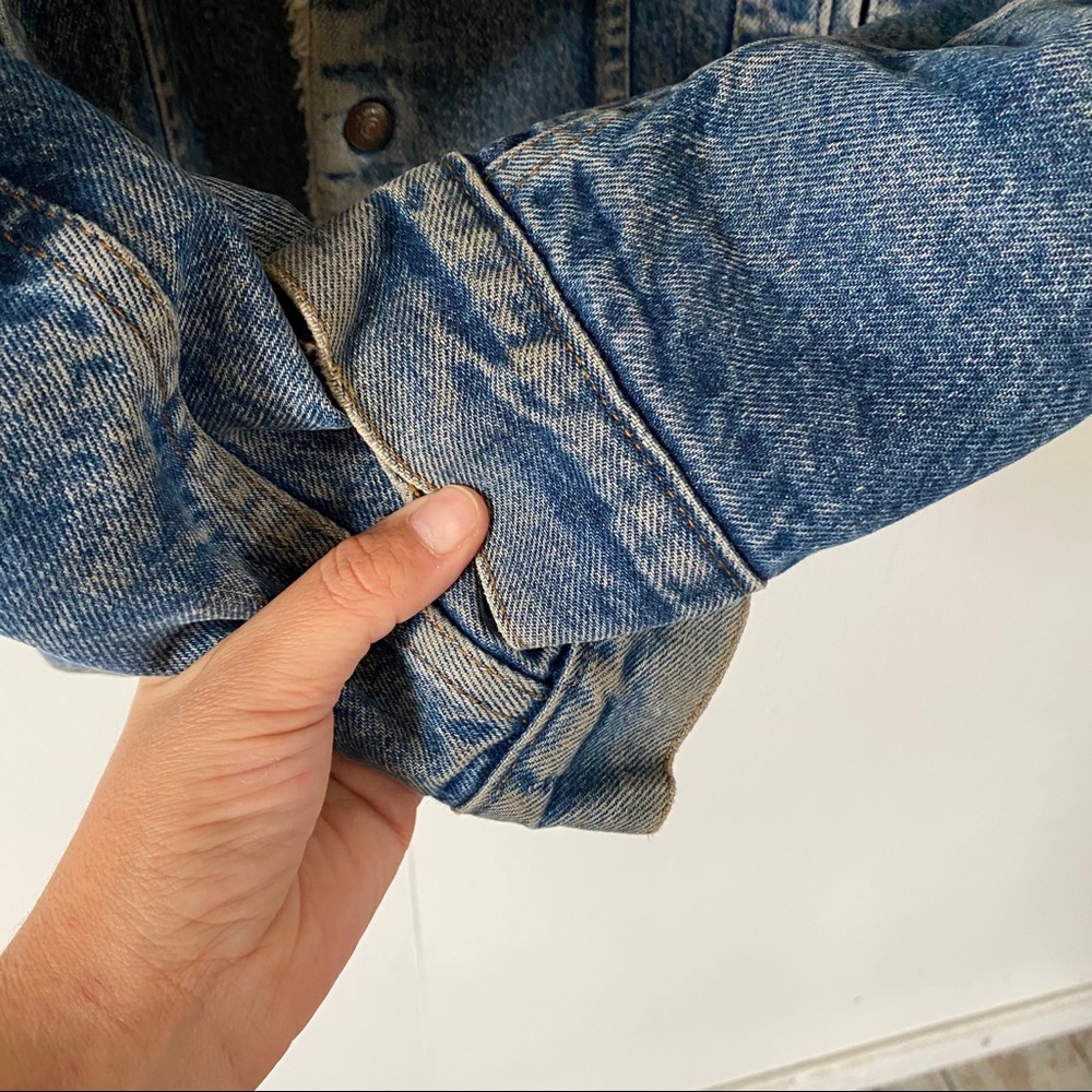 Vintage LEVIS Sherpa Lined Jean Jacket Unisex USA - Picture 8 of 14